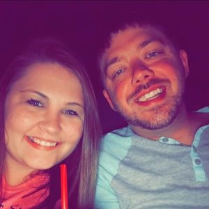 Meet your Posher, Derek